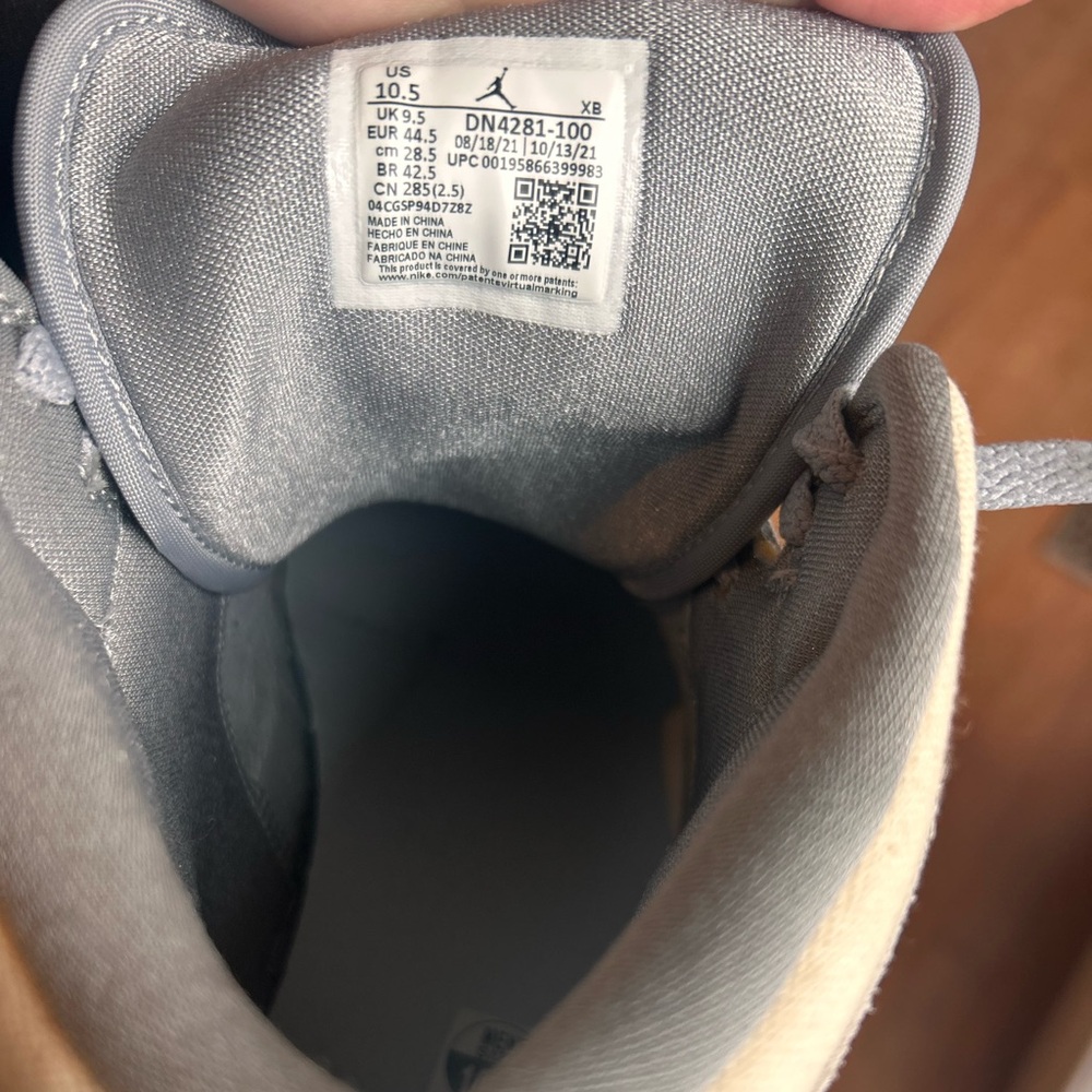 Nike Gray and Cream High-Top Sneakers - Picture 3 of 5
